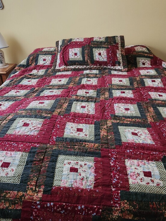 Other - LOG CABIN Patchwork Quilt Queen Red Green Floral 1 Sham Cotton Poly Fill Cottage